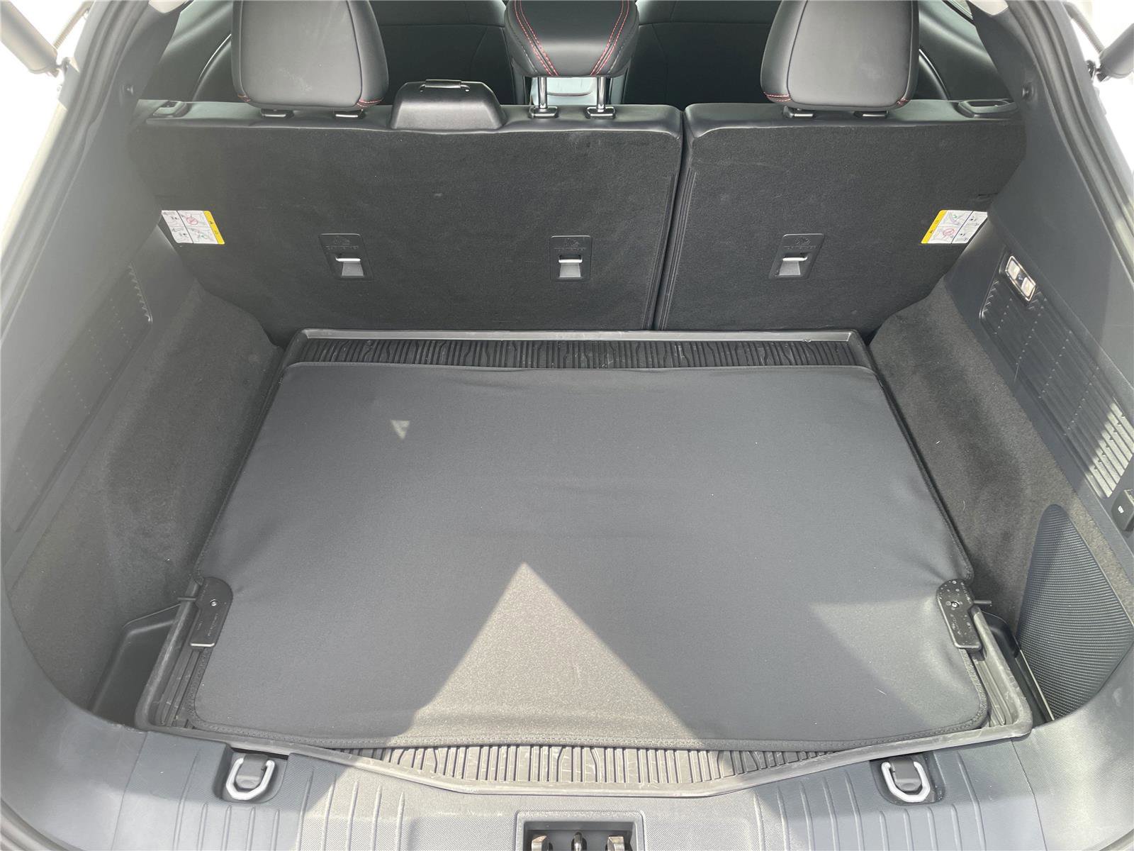 Used 2025 Ford Mustang Mach-E Premium w/ Sport Appearance Package AWD/4WD image 33