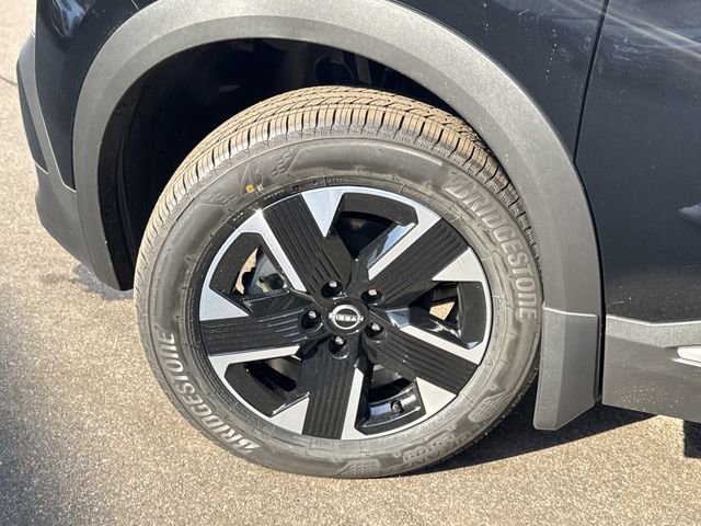 New 2026 Nissan Kicks SV w/ SV Premium Package image 30