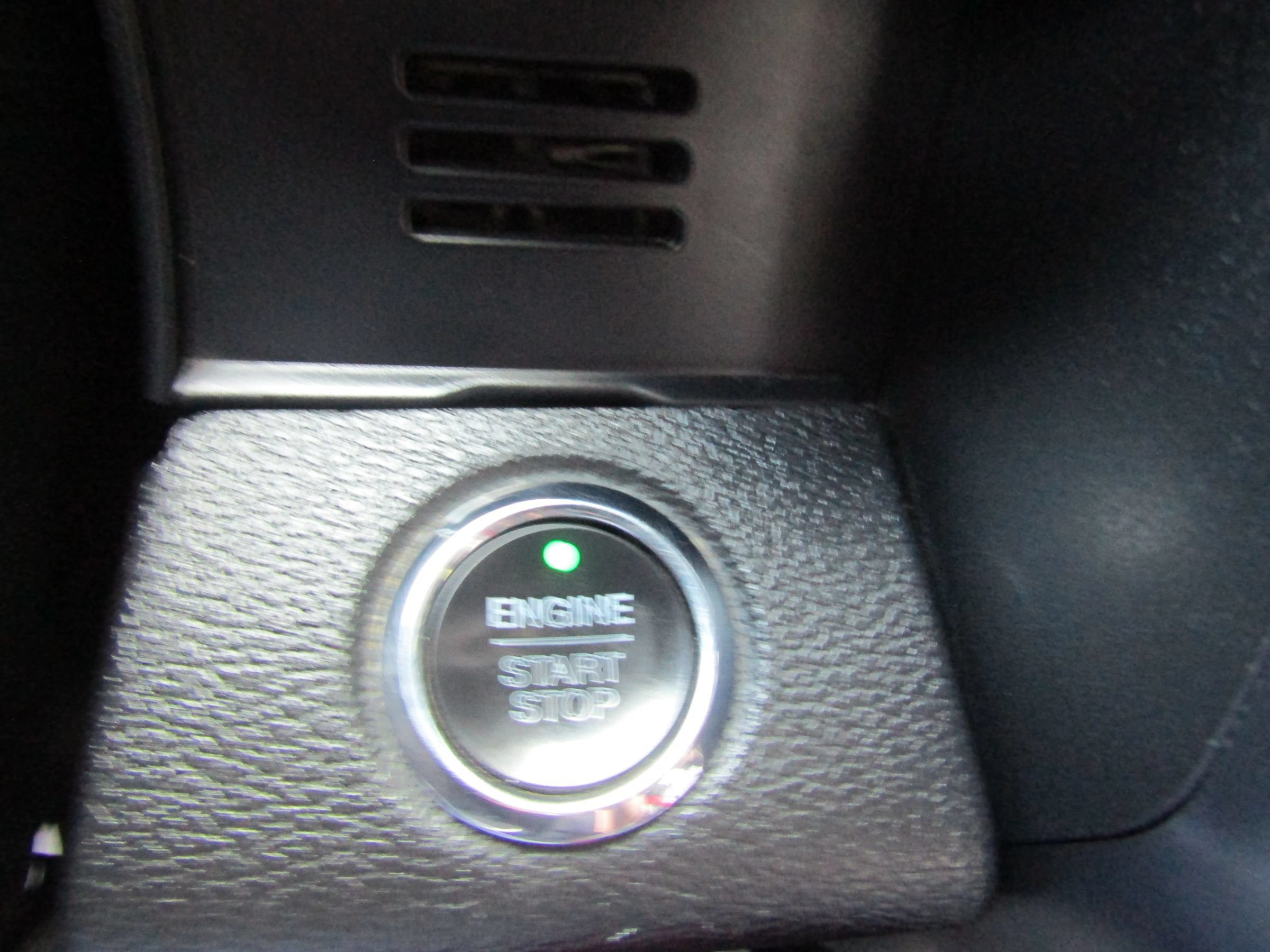 Used 2019 Ford F150 Lariat w/ Equipment Group 502A Luxury AWD/4WD image 37