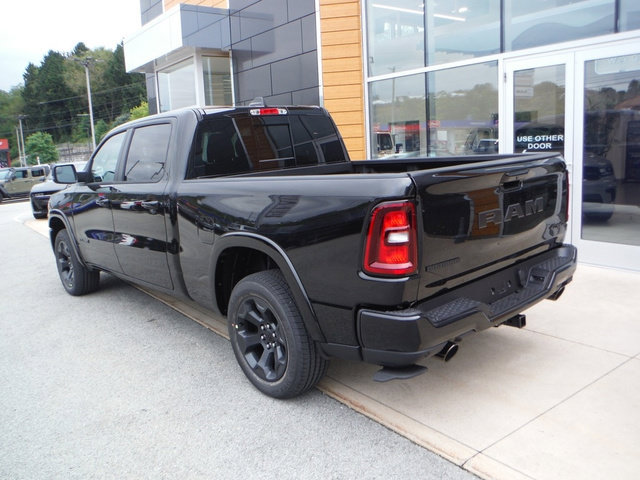 New 2027 RAM 1500 4x4 Crew Cab image 15
