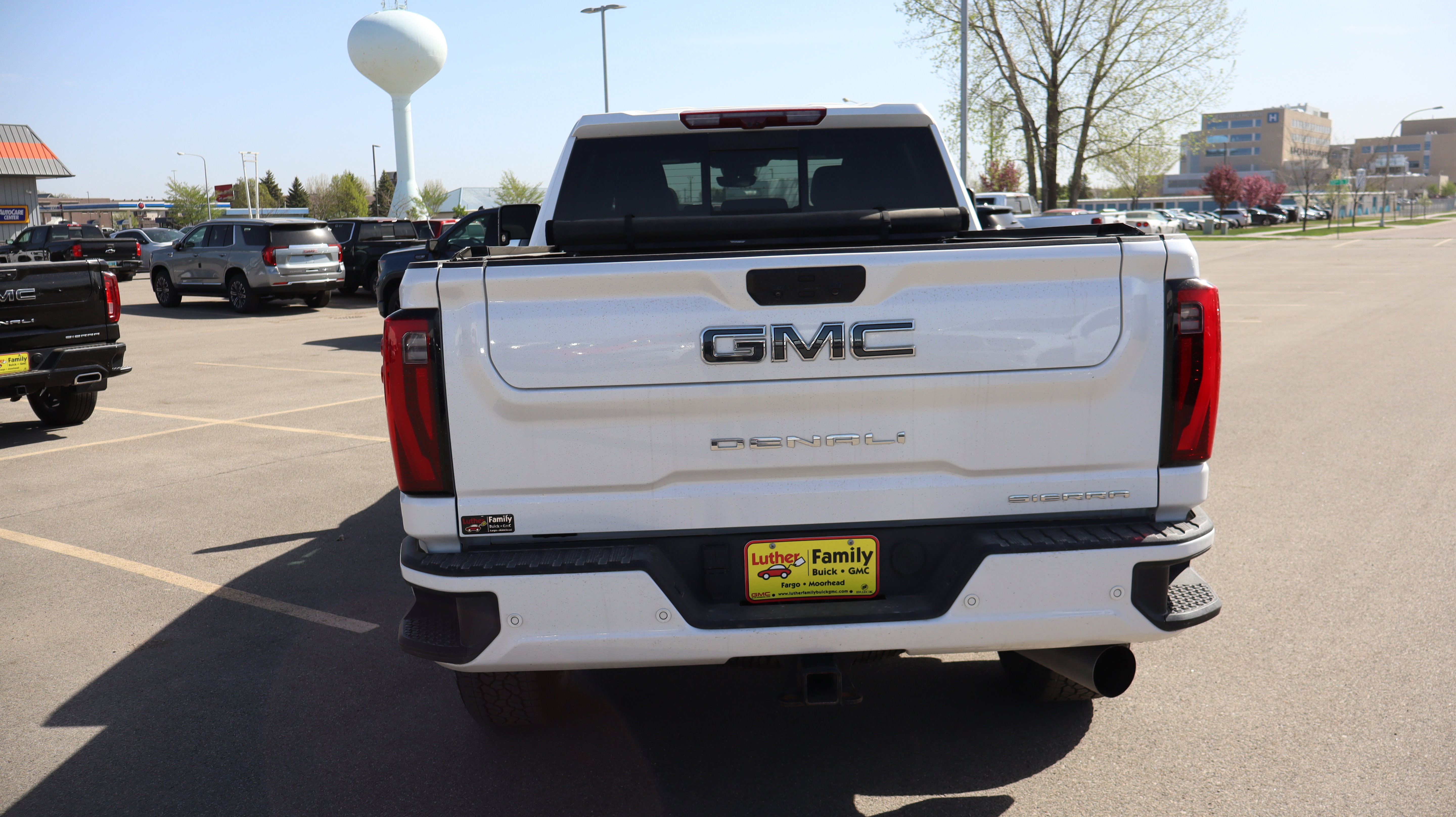 Certified 2024 GMC Sierra 3500 Denali Ultimate AWD/4WD image 6