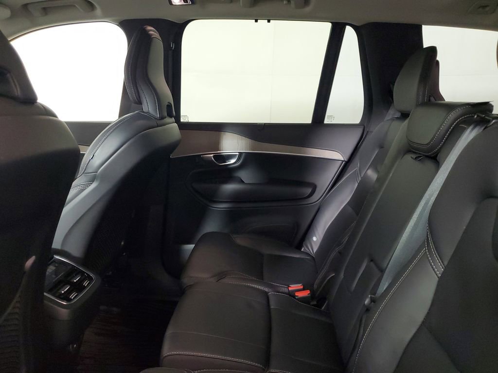 Used 2022 Volvo XC90 T6 Inscription w/ Advanced Package AWD/4WD image 14