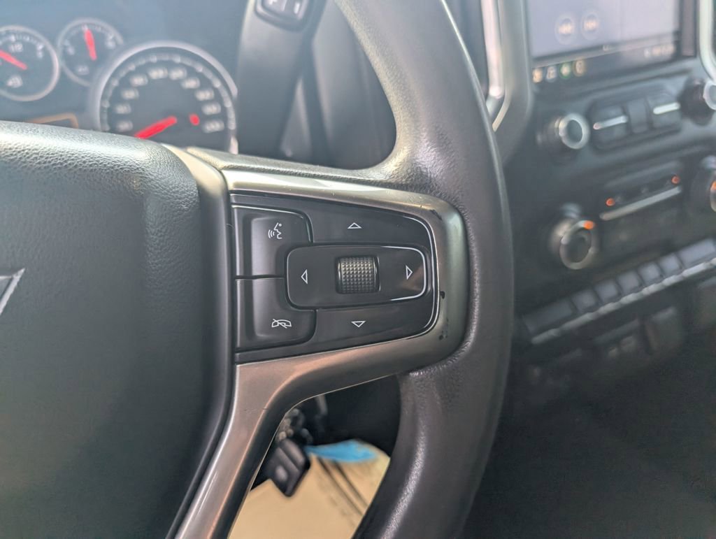 Used 2021 Chevrolet Silverado 2500 LT image 19