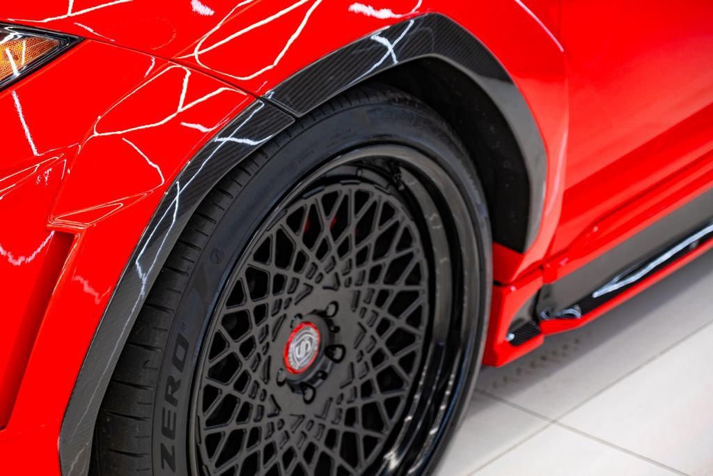 Used 2021 Lamborghini Urus AWD/4WD image 9
