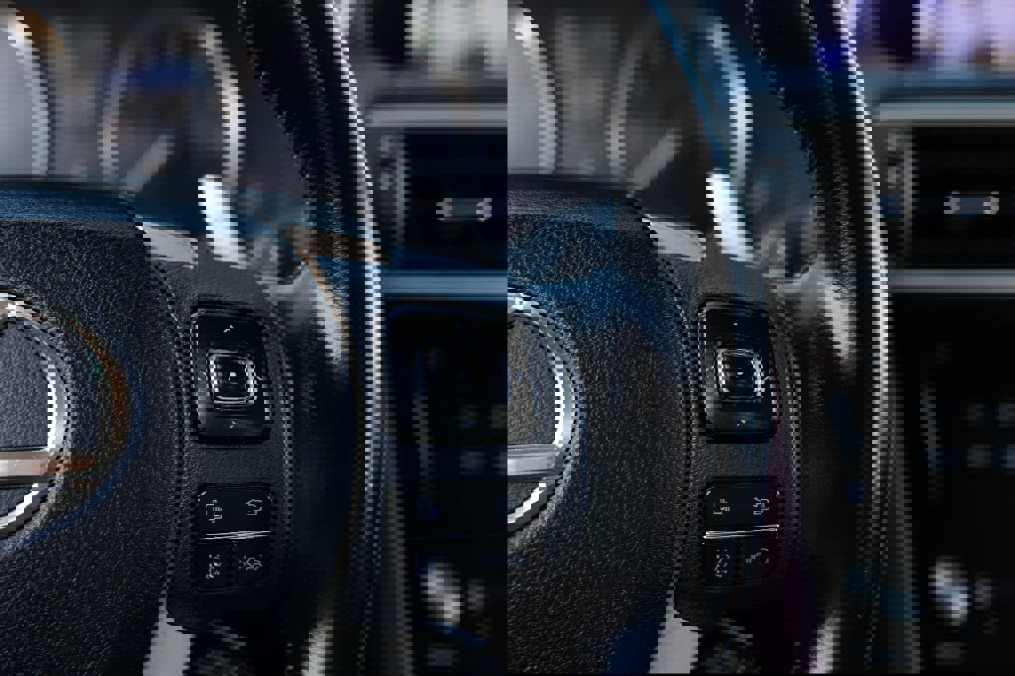 Used 2017 Lexus IS 200t image 32