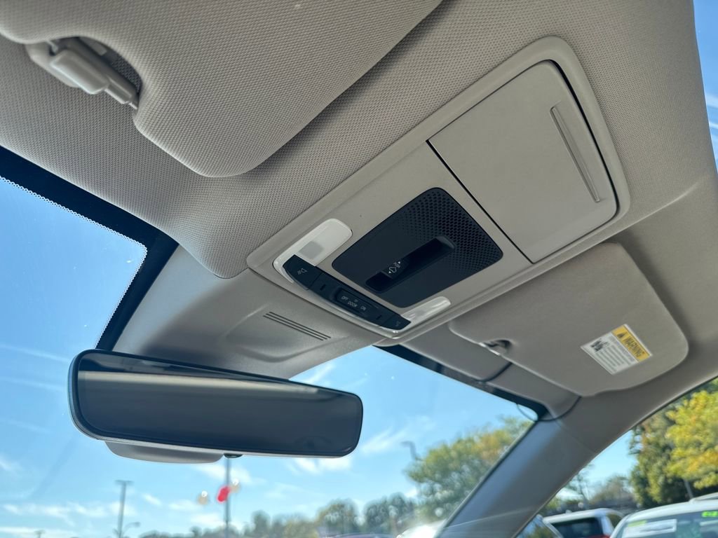 Used 2023 Honda CR-V EX-L image 31