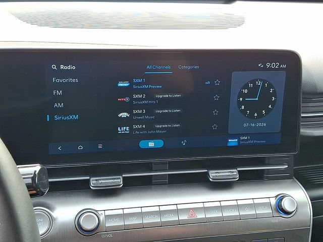 Used 2025 Hyundai Kona SEL AWD/4WD image 16