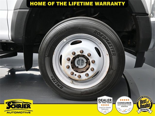 Used 2017 Ford F550 XL w/ Power Equipment Group image 39