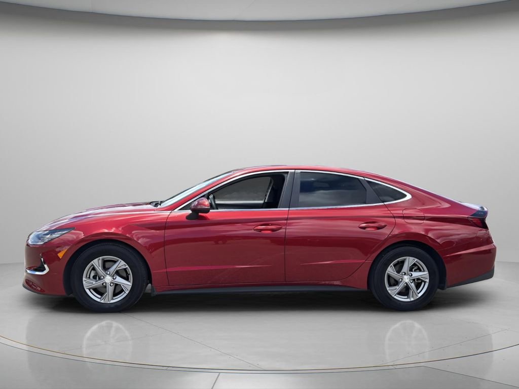 Used 2023 Hyundai Sonata SE w/ Preferred Accessory Package FWD image 3