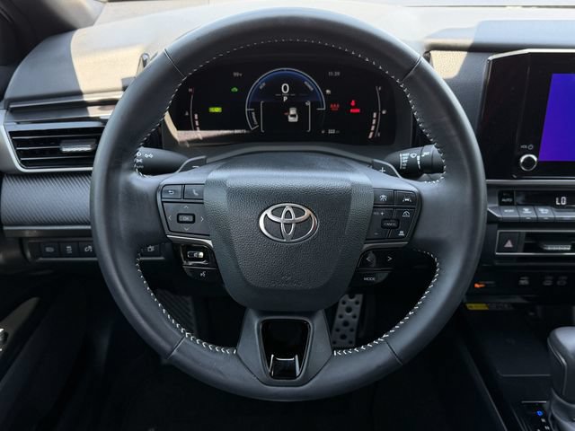 Certified 2025 Toyota Camry SE FWD image 12