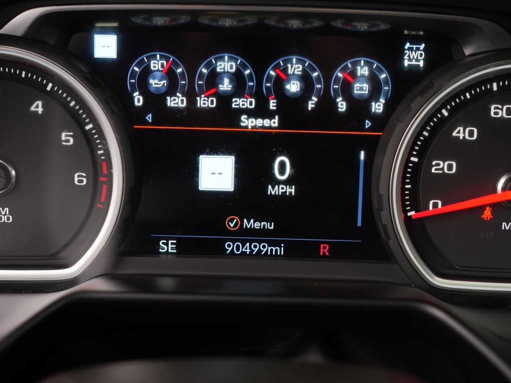 Used 2021 Chevrolet Suburban Premier w/ Premium Package image 29