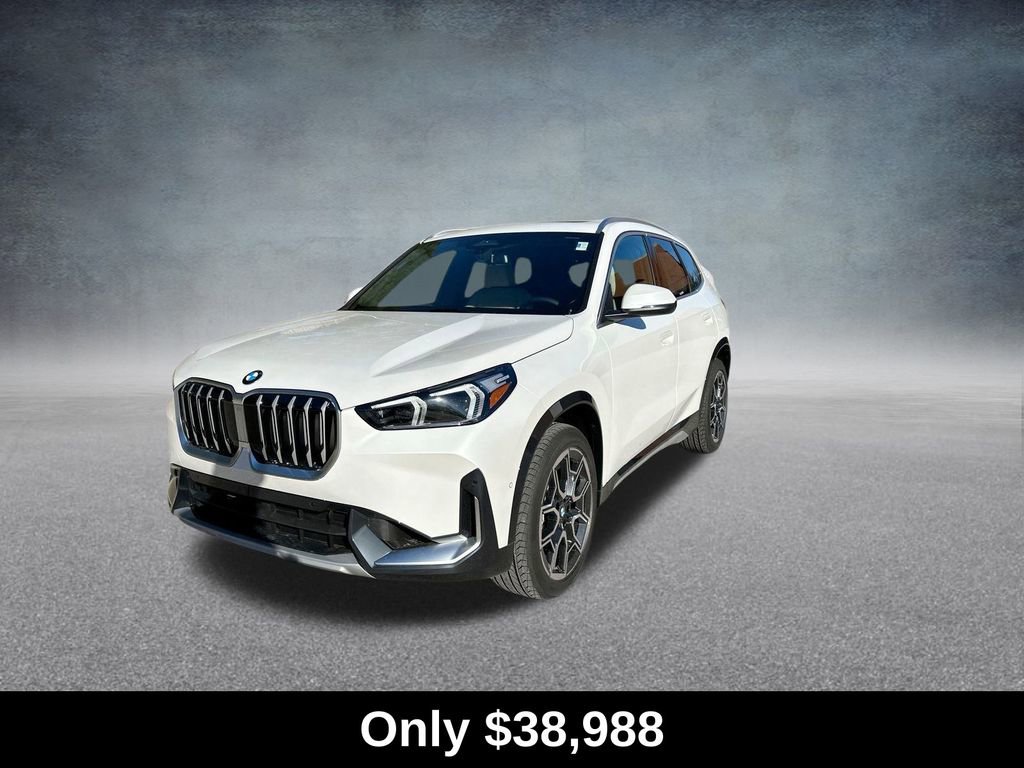 Used 2025 BMW X1 xDrive28i w/ Convenience Package image 4