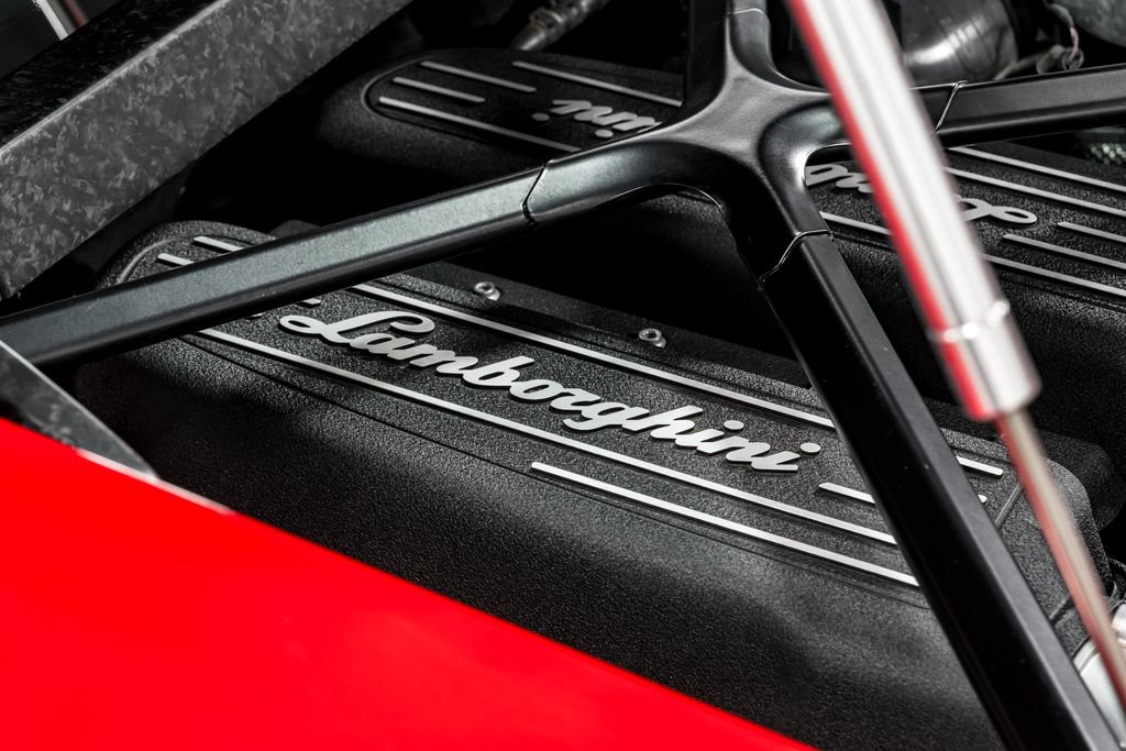 Used 2015 Lamborghini Huracan LP 610-4 image 55