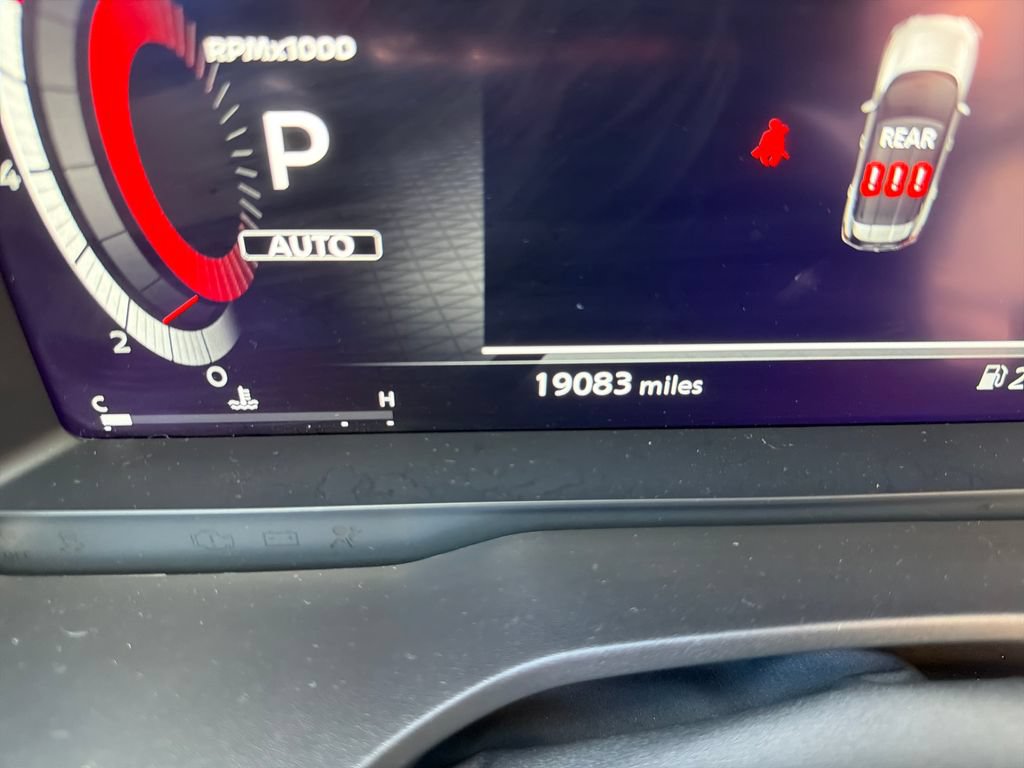 Used 2023 Nissan Rogue Platinum w/ Platinum Premium Package AWD/4WD image 9