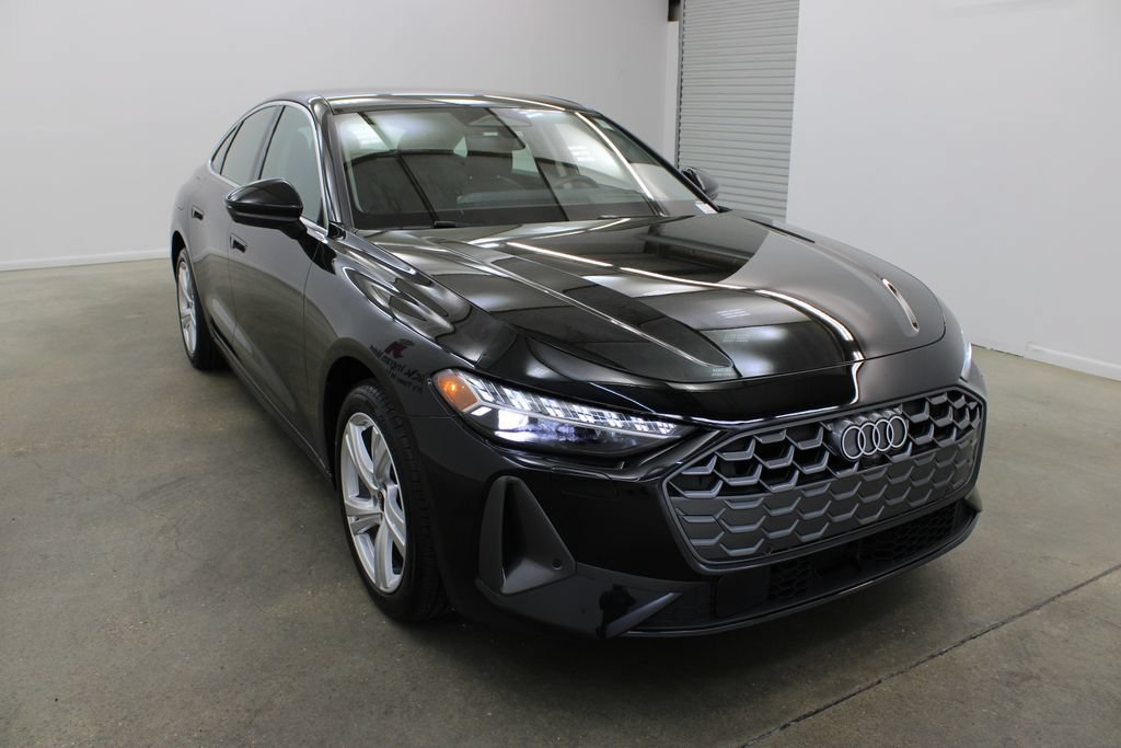 Used 2025 Audi A5 2.0T Premium Plus w/ Premium Plus AWD/4WD image 6