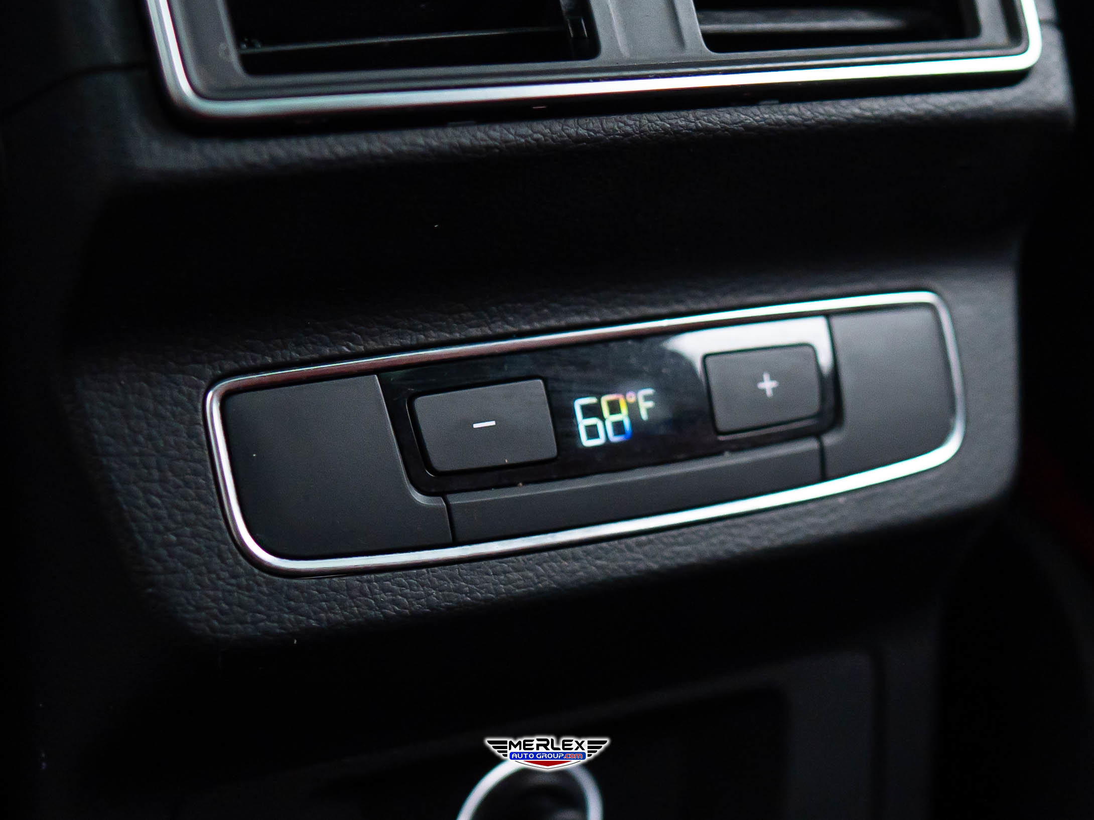 Used 2018 Audi SQ5 Prestige w/ Prestige Package image 22