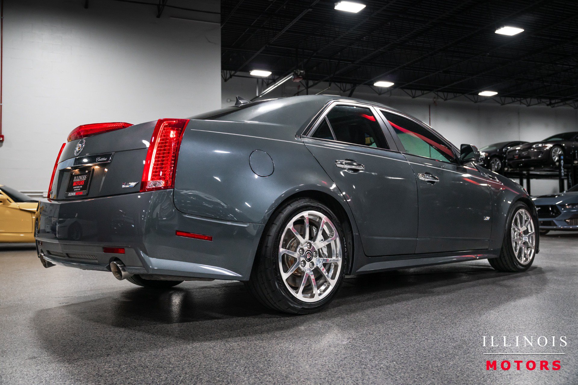 Used 2011 Cadillac CTS V RWD image 5