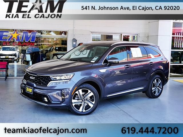 Certified 2022 Kia Sorento SX w/ Panoramic Sunroof Package AWD/4WD image 1