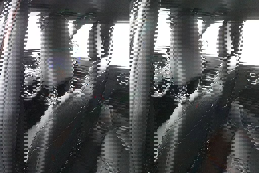 Used 2024 Jeep Compass Trailhawk image 24