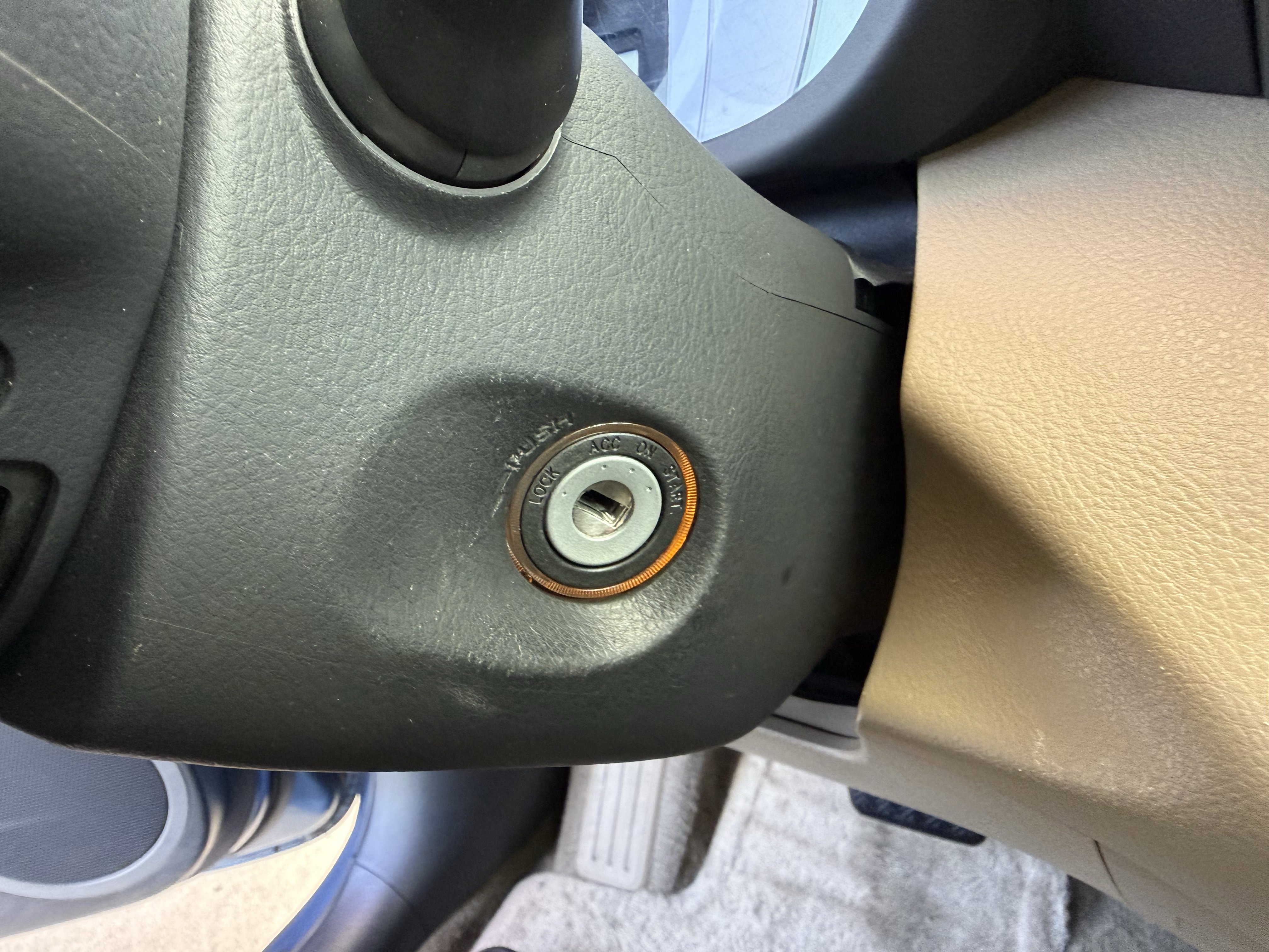 Used 2012 Toyota RAV4 FWD w/ 3rd Row image 15