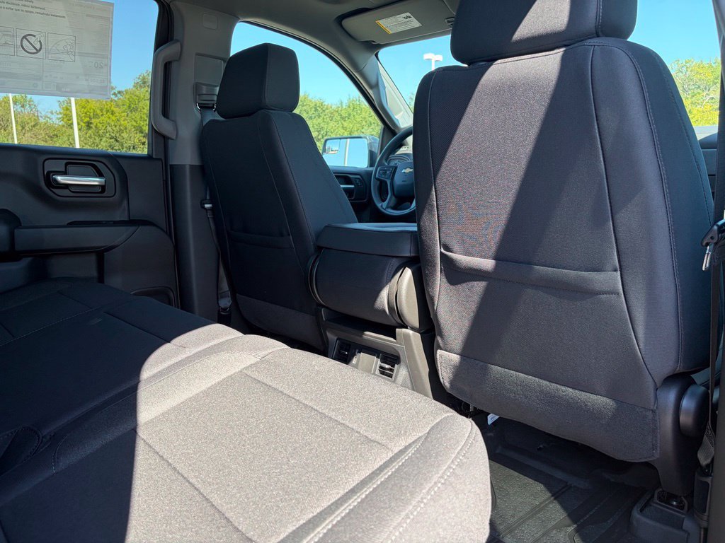 New 2026 Chevrolet Silverado 1500 Custom RWD image 21