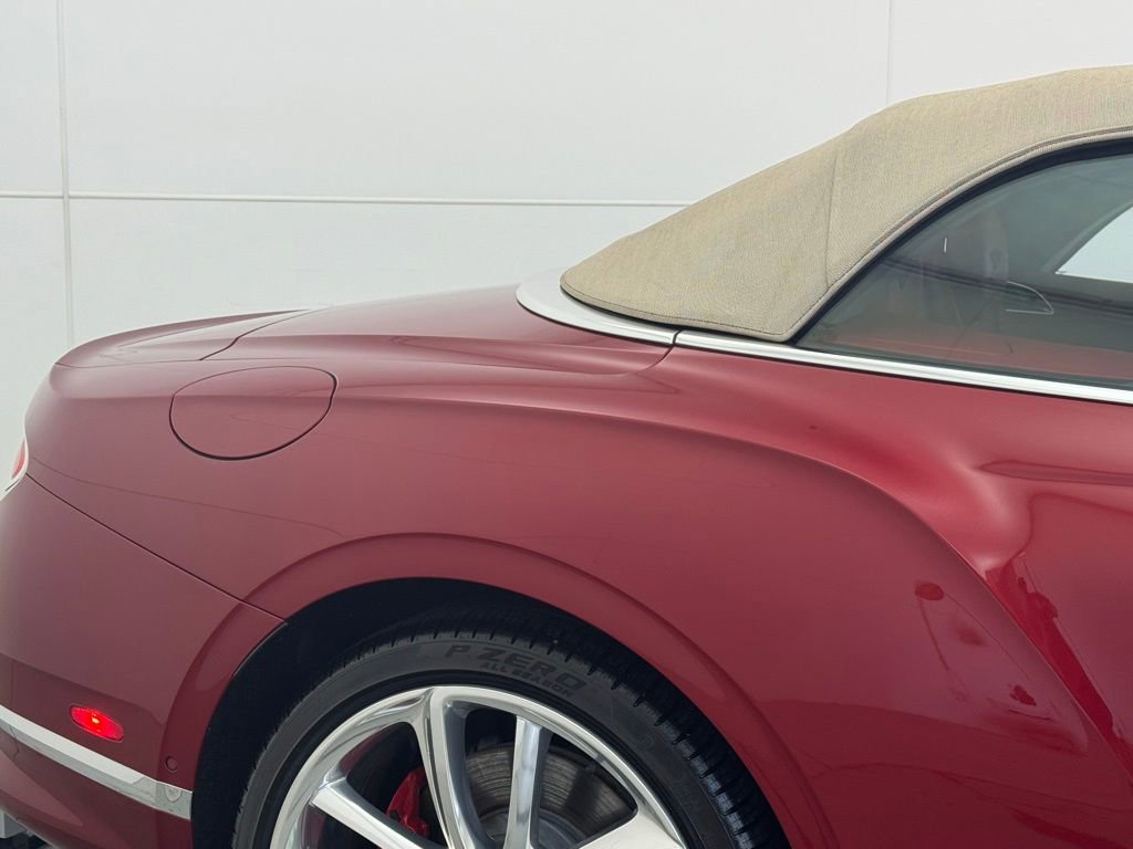 Used 2023 Bentley Continental GT Azure image 71