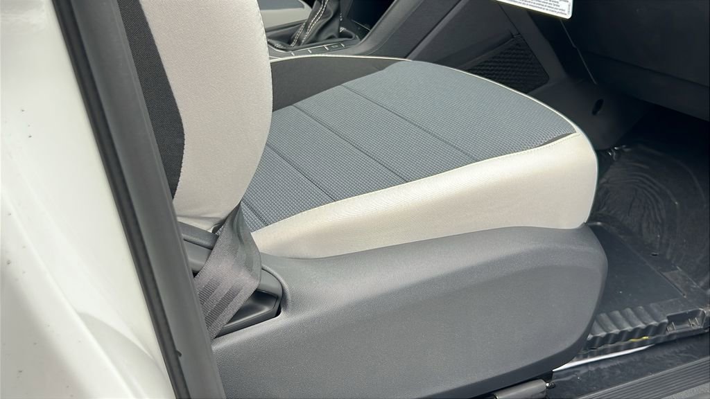 New 2026 Volkswagen Taos S image 12