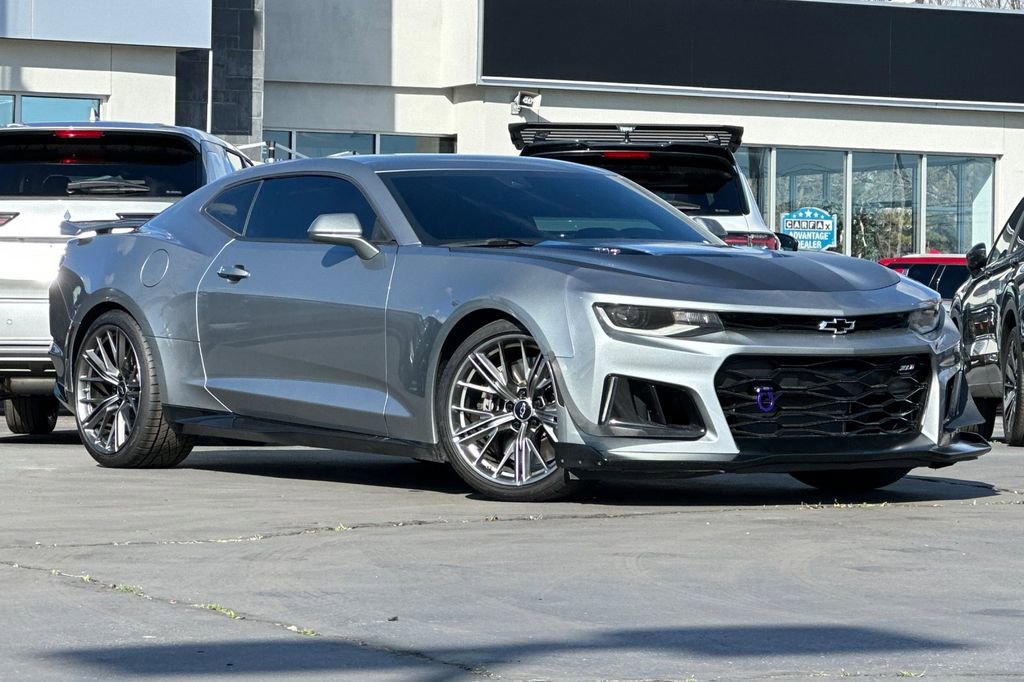 Used 2023 Chevrolet Camaro ZL1 image 2