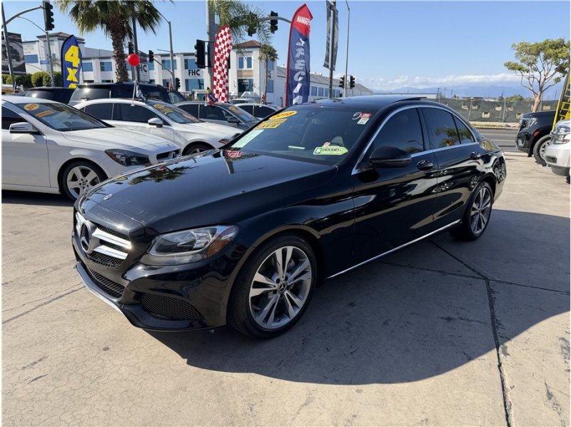Used 2018 Mercedes-Benz C 300 Sedan image 3