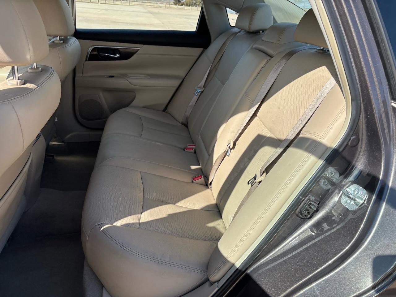 Used 2013 Nissan Altima 2.5 SL w/ Technology Pkg image 10