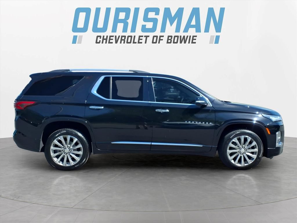 Used 2023 Chevrolet Traverse Premier AWD/4WD image 2