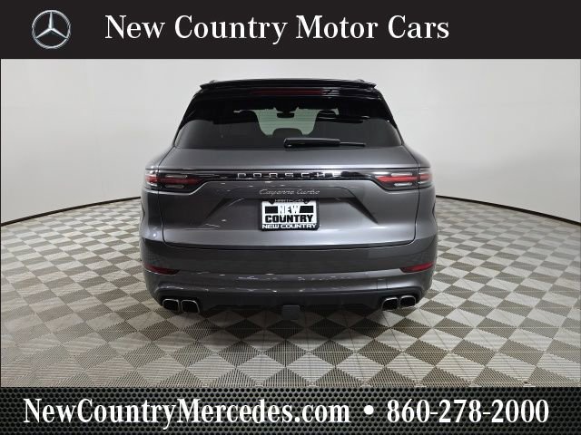Used 2020 Porsche Cayenne Turbo image 7