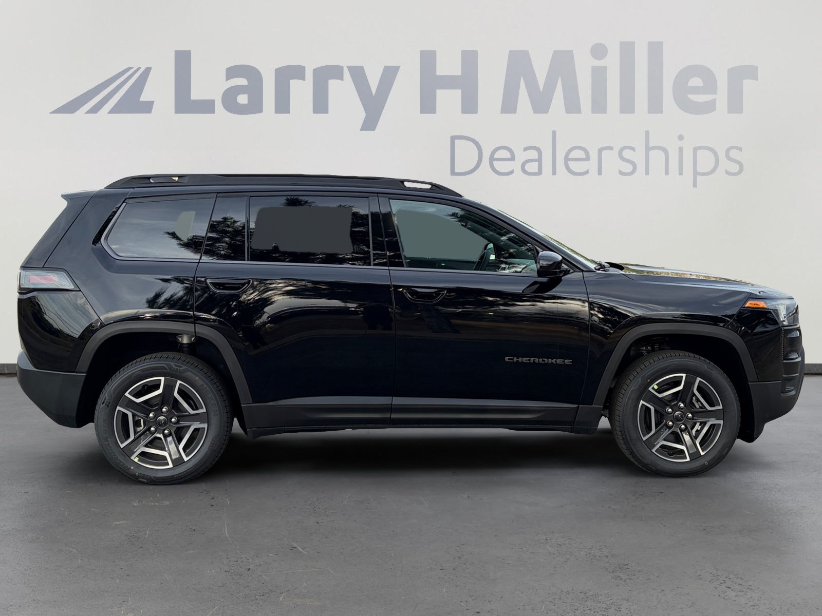 New 2026 Jeep Cherokee Laredo AWD/4WD image 6