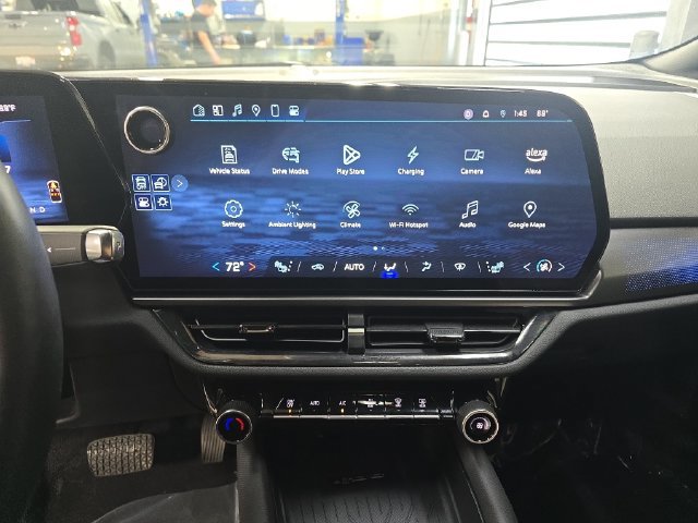Used 2025 Chevrolet Equinox EV RS AWD/4WD image 22