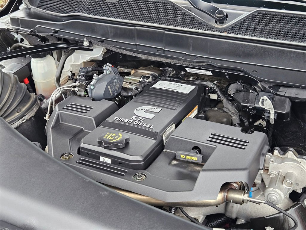 Certified 2022 RAM 2500 Laramie image 40