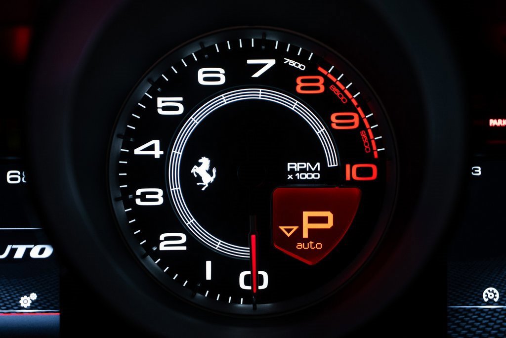 Certified 2022 Ferrari F8 Tributo image 29