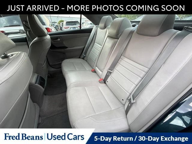 Used 2016 Toyota Camry XLE w/ Moonroof Package FWD image 14