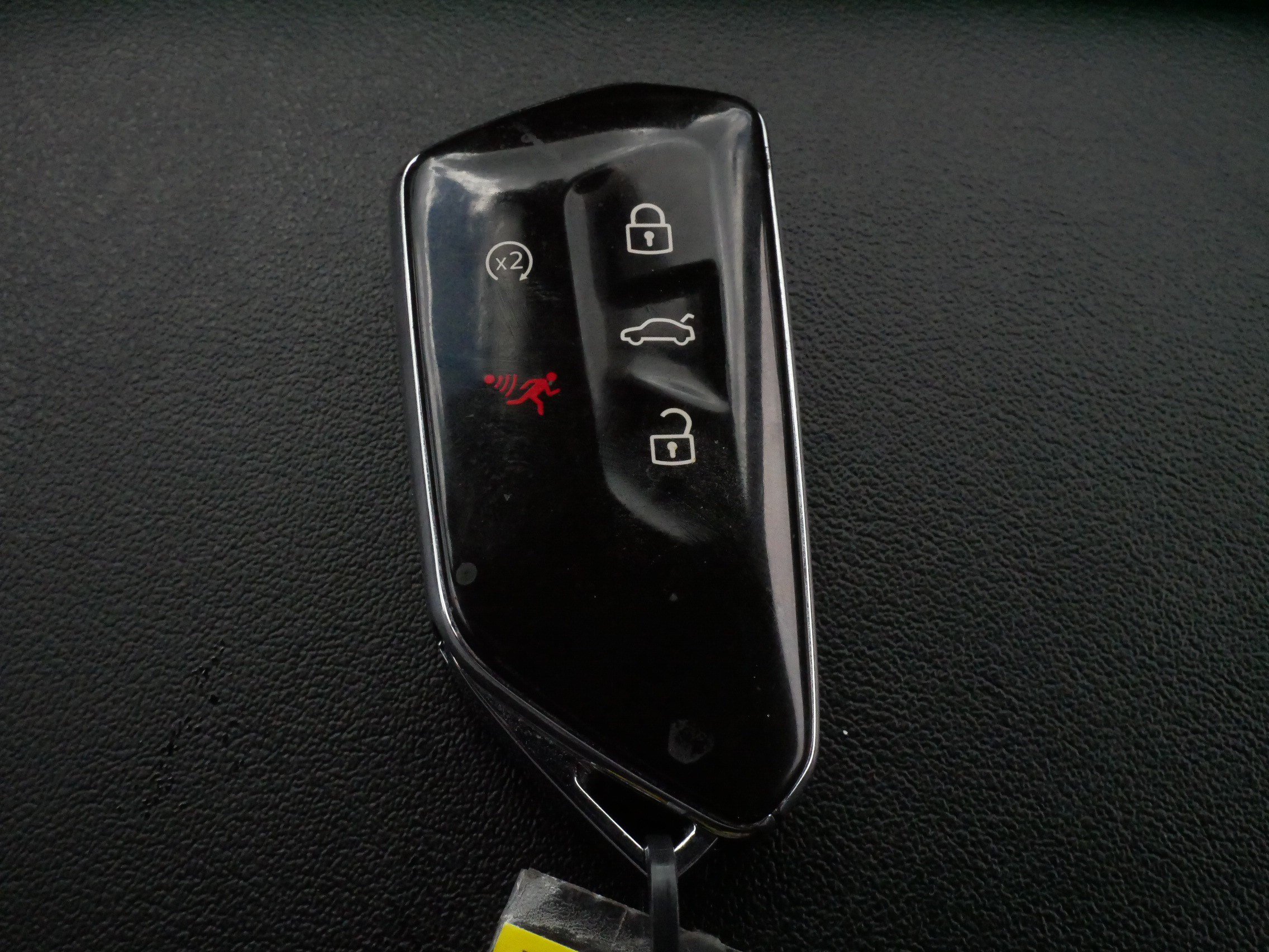 Used 2024 Volkswagen Atlas SEL Premium R-Line AWD/4WD image 31
