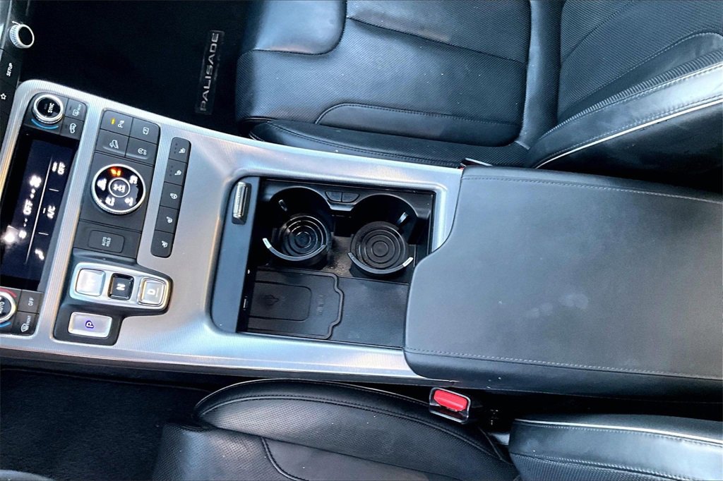 Used 2023 Hyundai Palisade Calligraphy w/ Cargo Package image 14