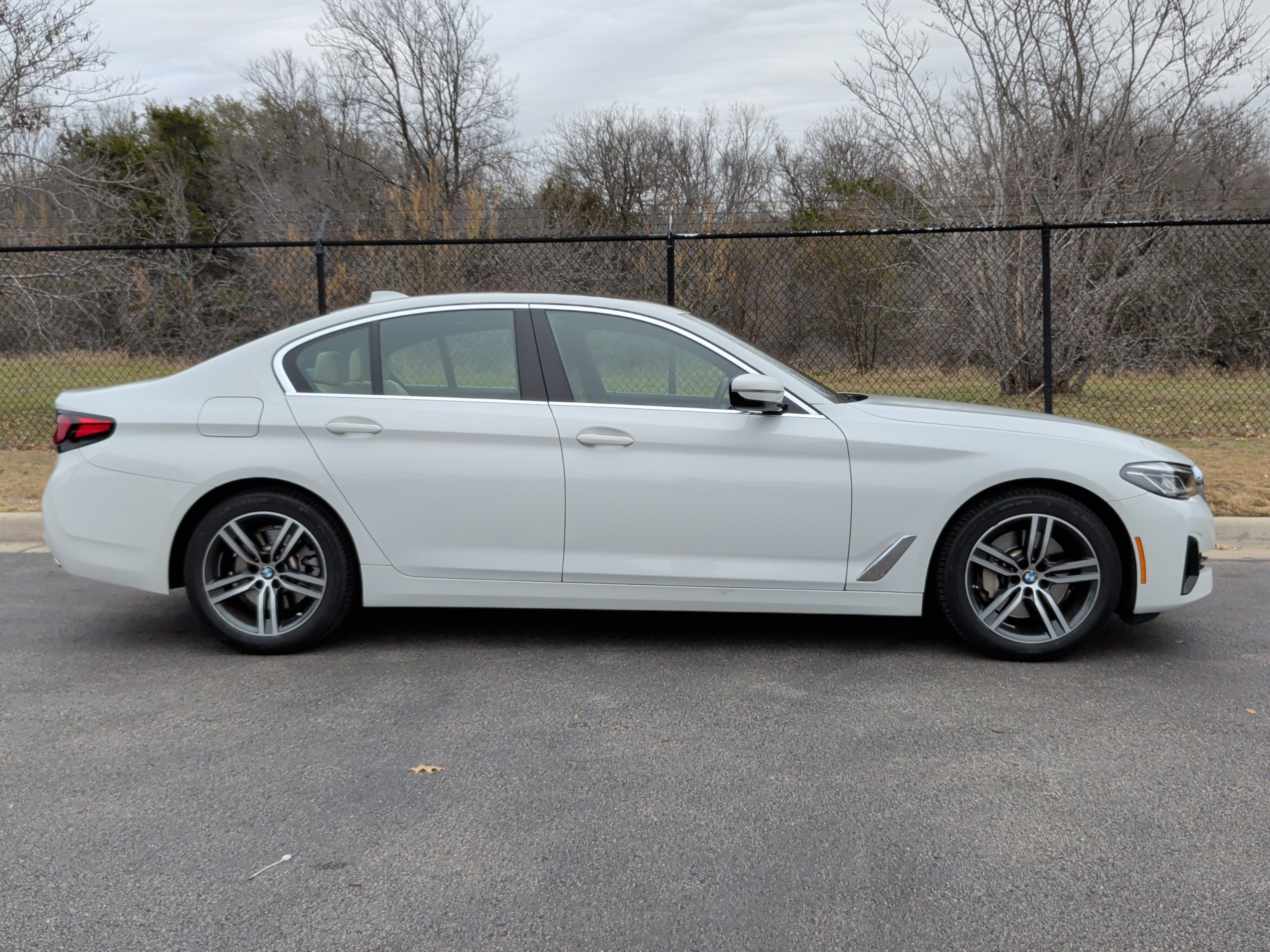 Used 2021 BMW 530i image 6