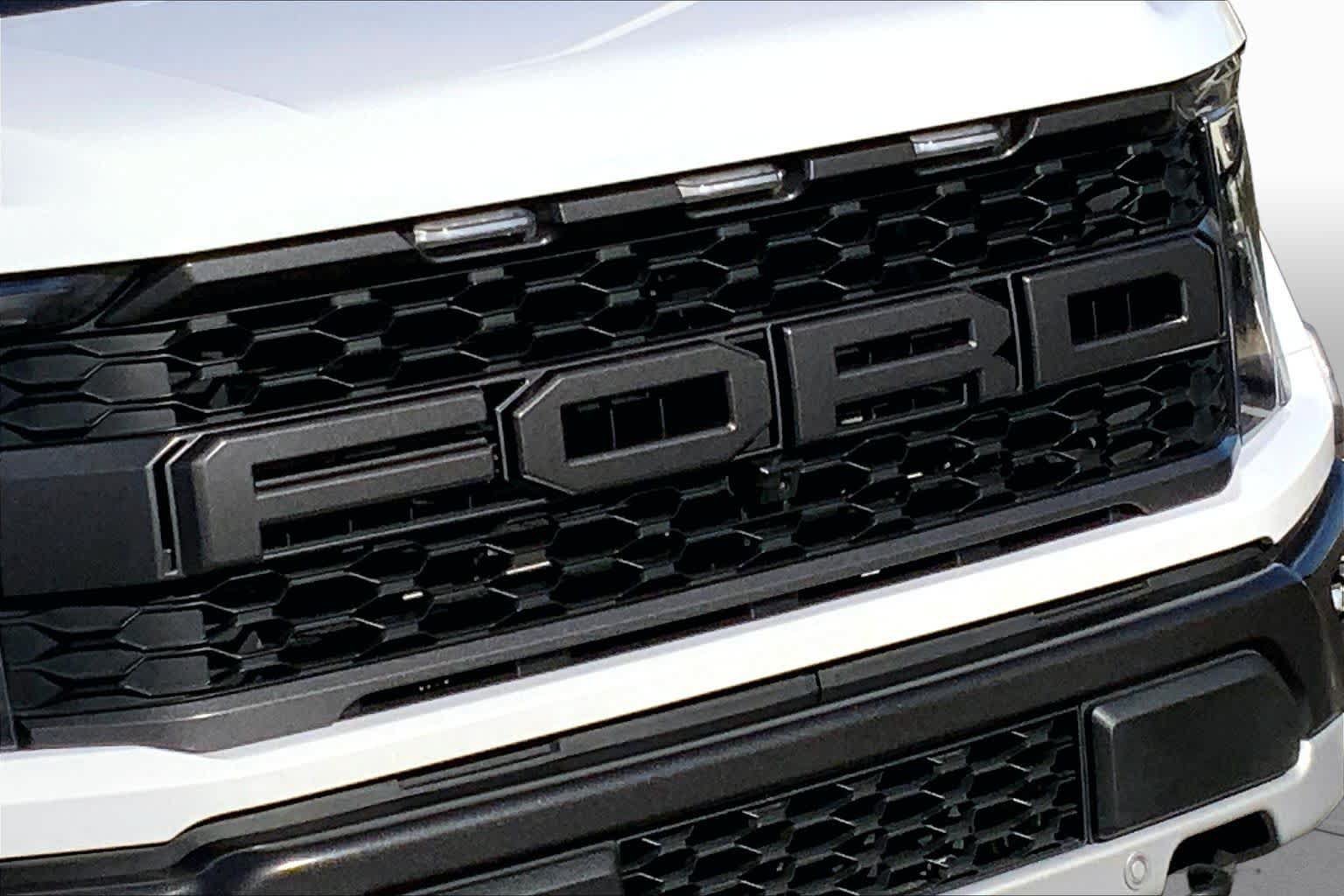 Used 2022 Ford F150 Raptor w/ Equipment Group 801A High AWD/4WD image 27