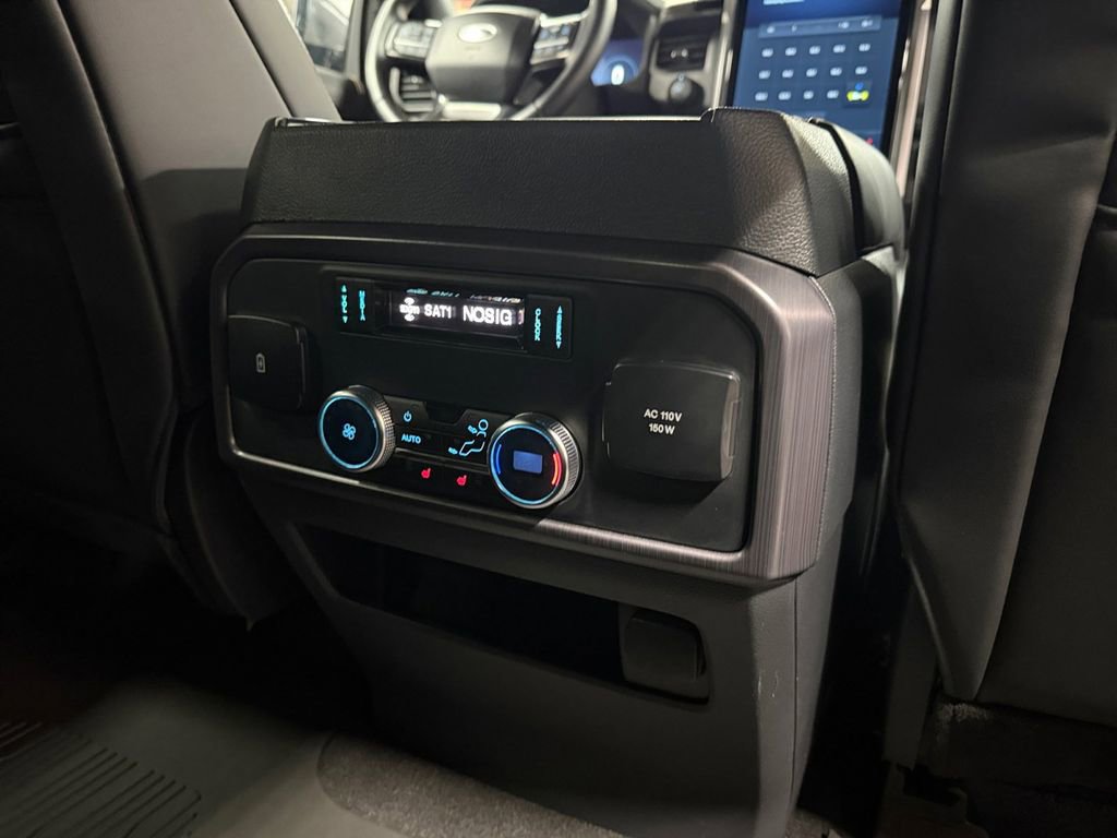 Used 2024 Ford Expedition Max Platinum image 23