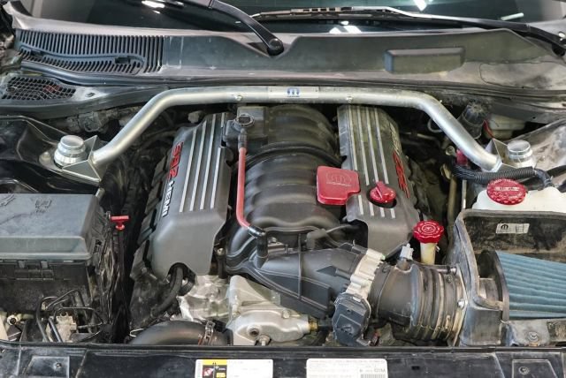 Used 2013 Dodge Challenger SRT8 w/ Harman Kardon Audio Group RWD image 41