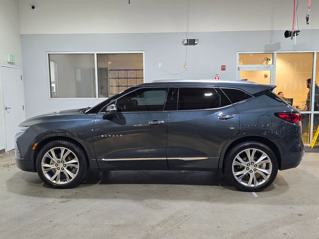 Used 2019 Chevrolet Blazer Premier w/ Sun and Wheels Package image 7