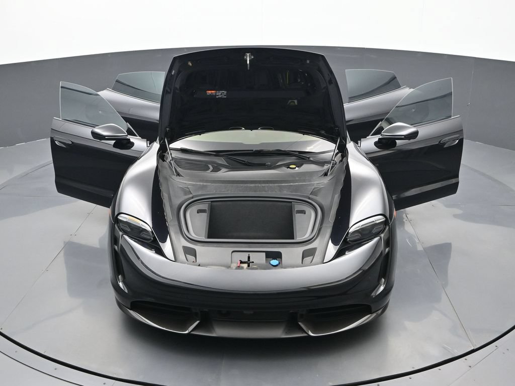 Certified 2022 Porsche Taycan Turbo S AWD/4WD image 31