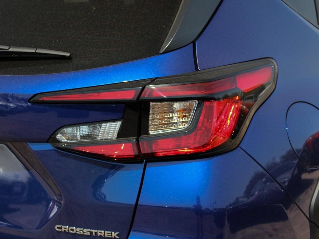 New 2025 Subaru Crosstrek 2.5i Limited w/ Crosstrek Mirror Package AWD/4WD image 9
