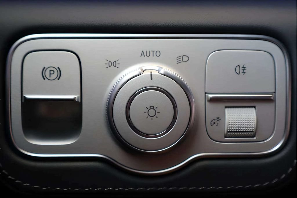Used 2025 Mercedes-Benz GLE 63 AMG S image 19