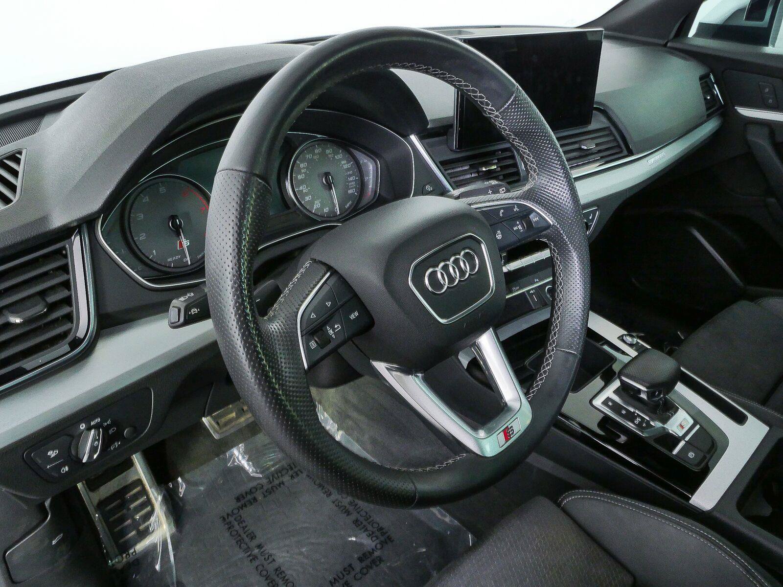 Used 2021 Audi SQ5 Premium w/ Convenience Package AWD/4WD image 4