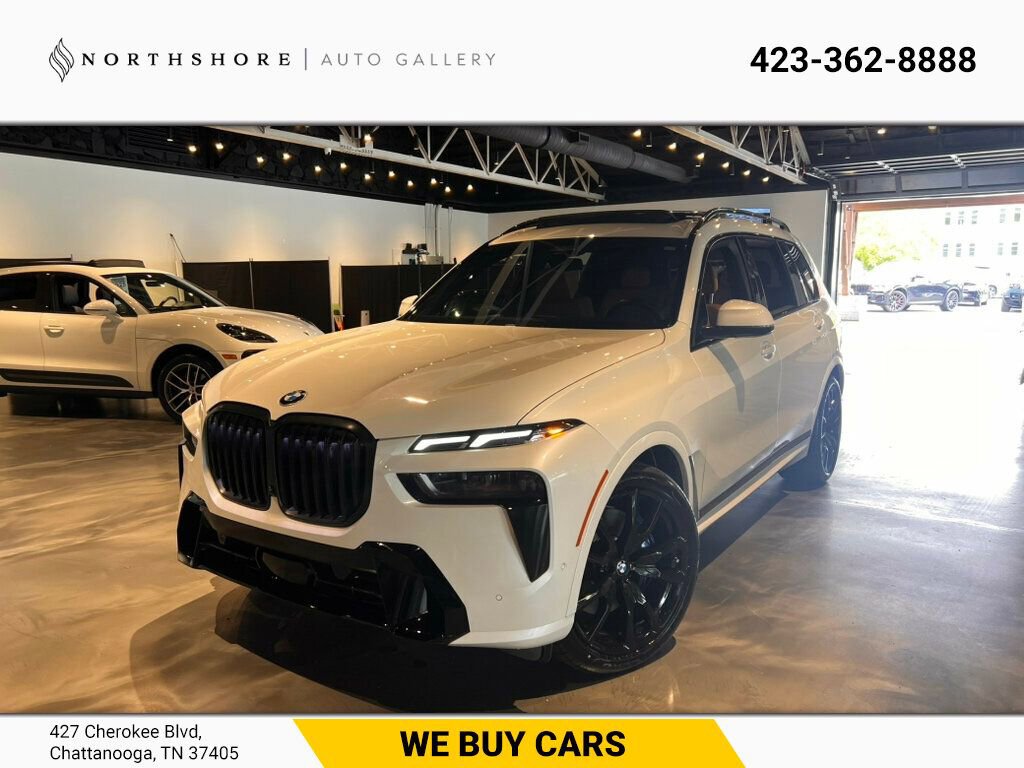 Used 2023 BMW X7 xDrive40i w/ M Sport Package AWD/4WD image 1