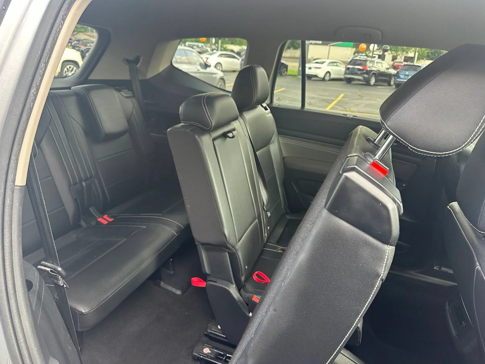 Used 2021 Volkswagen Atlas SE FWD image 23